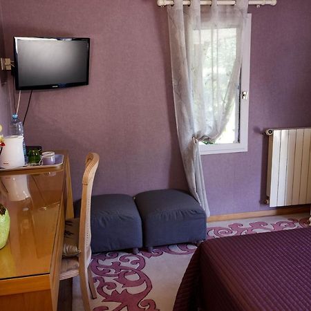B&B Gilclau Saint-Martial-d'Artenset Exterior foto